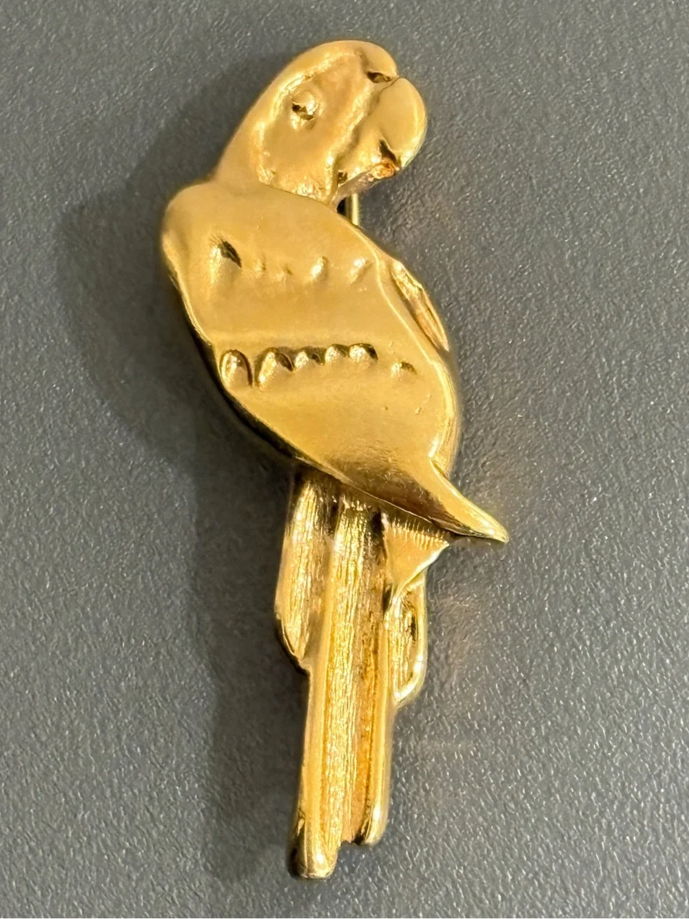 KJL Parrot Pin Brooch Signed Gold Tone Macaw Bird Kenneth J Lane HTF